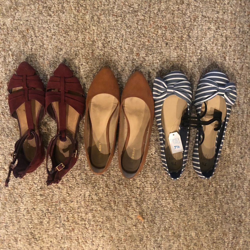 3 pairs of size 7.5 flats